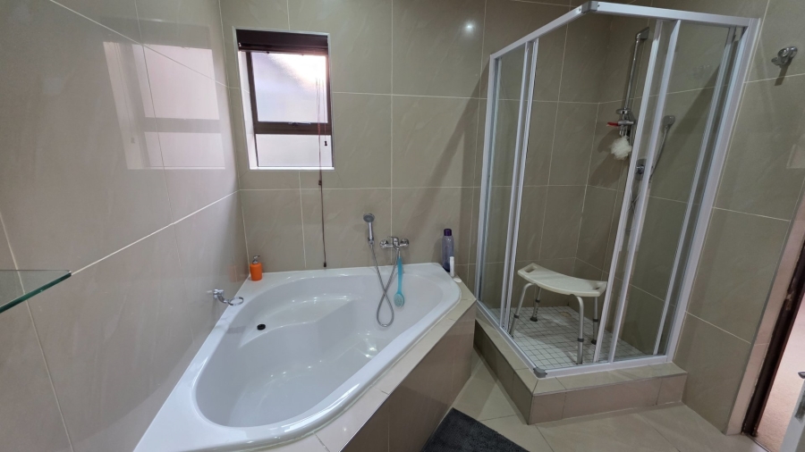 3 Bedroom Property for Sale in Seemeeu Park Western Cape